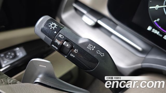 Kia Canival 2021 — photo 33