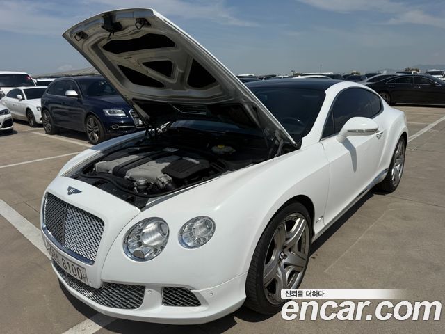 Bentley Continental 2012 — photo 6
