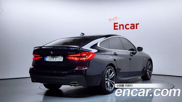 BMW Gran Turismo 2023 — photo 2