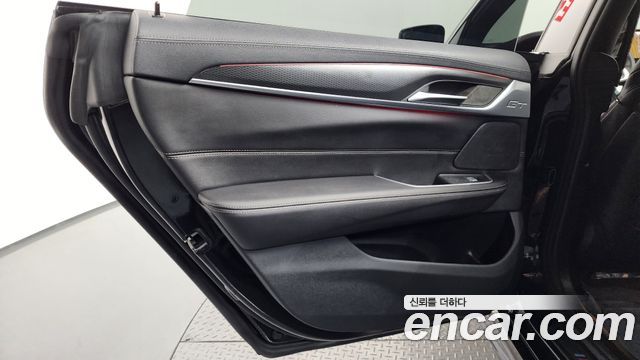 BMW Gran Turismo 2023 — photo 15