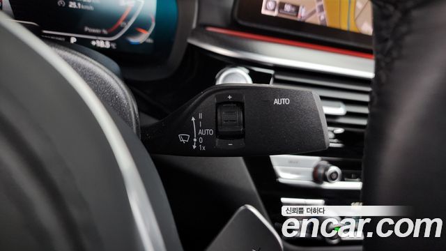 BMW Gran Turismo 2023 — photo 28