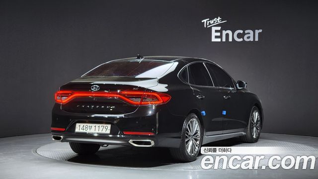 Hyundai Grandeur 2017 — photo 2