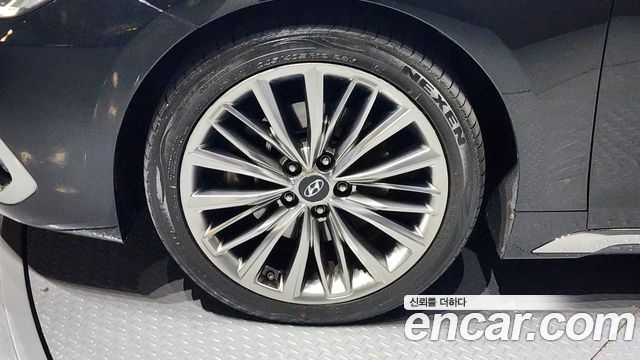 Hyundai Grandeur 2017 — photo 5