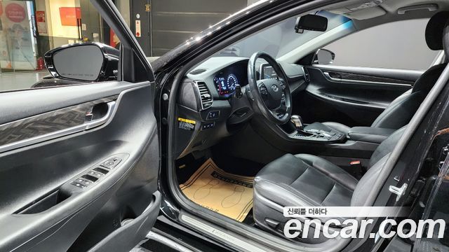 Hyundai Grandeur 2017 — photo 10