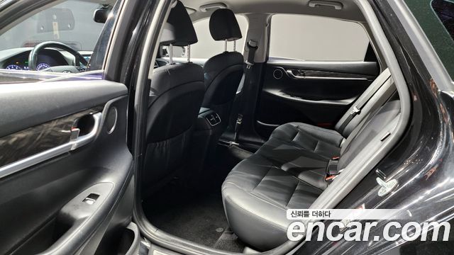 Hyundai Grandeur 2017 — photo 12