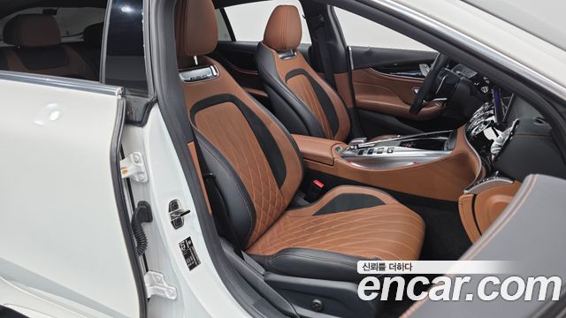 Mercedes-Benz AMG GT 2021 — photo 18