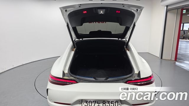 Mercedes-Benz AMG GT 2021 — photo 26