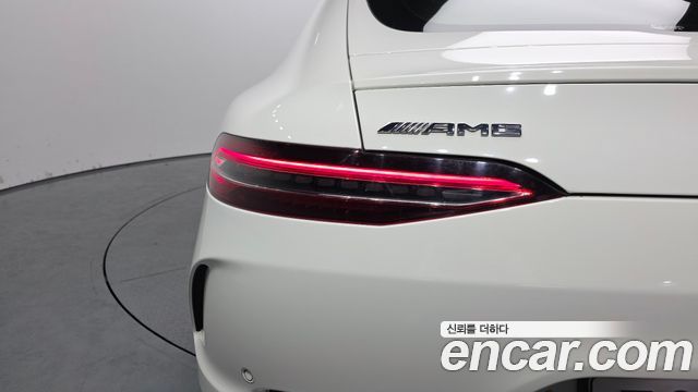 Mercedes-Benz AMG GT 2021 — photo 9