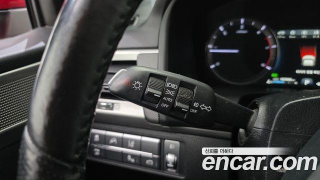 KG Mobility Rexton 2019 — photo 21