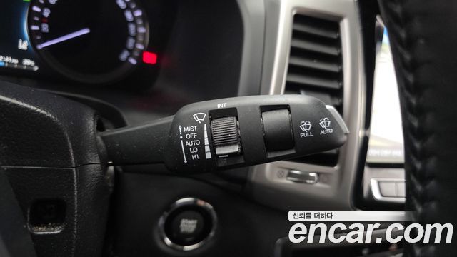KG Mobility Rexton 2019 — photo 22