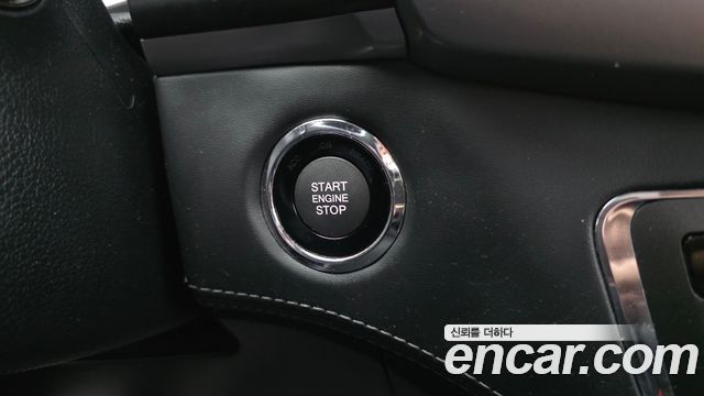 KG Mobility Rexton 2019 — photo 23