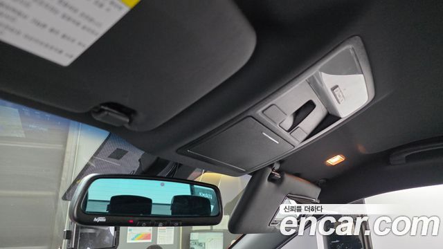 KG Mobility Rexton 2019 — photo 25