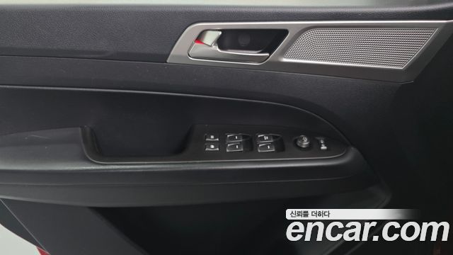 KG Mobility Rexton 2019 — photo 14
