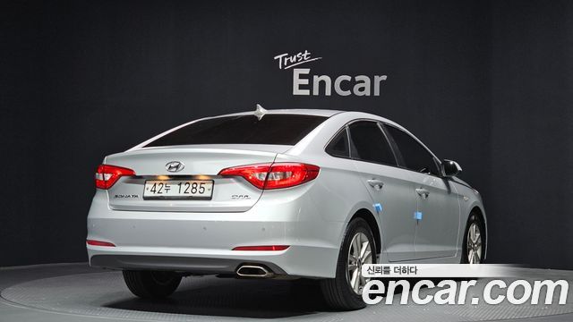 Hyundai Sonata 2015 — photo 2