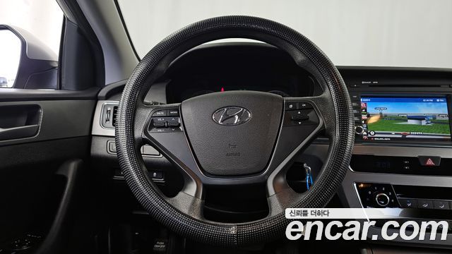 Hyundai Sonata 2015 — photo 19