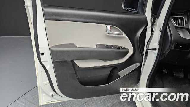 Kia RAY 2022 — photo 14