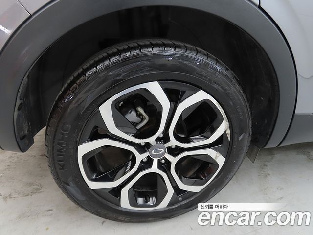 Renault Korea XM3 2023 — photo 18