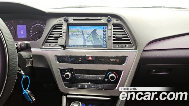 Hyundai Sonata 2016 — photo 12