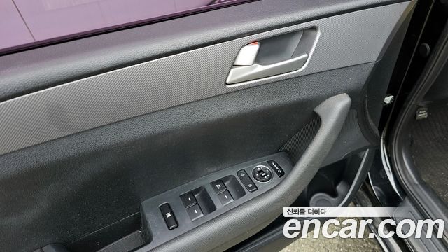 Hyundai Sonata 2016 — photo 18