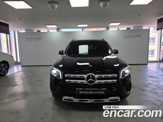 Mercedes-Benz GLB-Class 2020 — photo 3