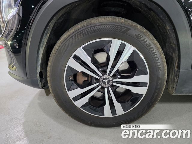 Mercedes-Benz GLB-Class 2020 — photo 5