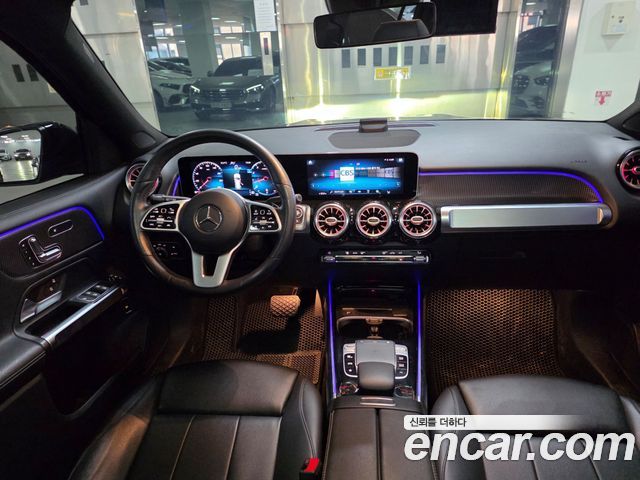 Mercedes-Benz GLB-Class 2020 — photo 7