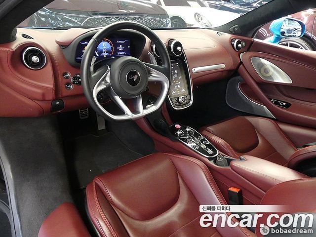 Mclaren GT 2022 — photo 7