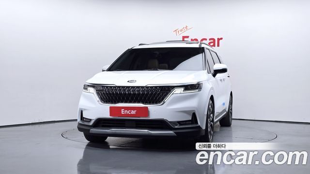 Kia Canival 2021 — photo 3