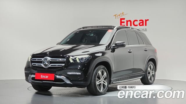 Mercedes-Benz GLE-Class 2020 — photo 1