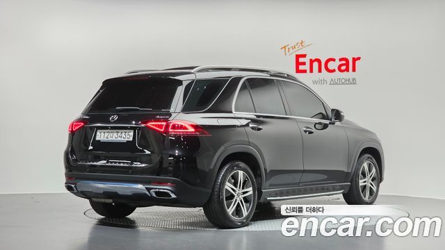 Mercedes-Benz GLE-Class 2020 — photo 2