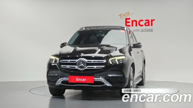 Mercedes-Benz GLE-Class 2020 — photo 3