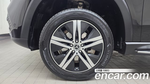 Mercedes-Benz GLE-Class 2020 — photo 5