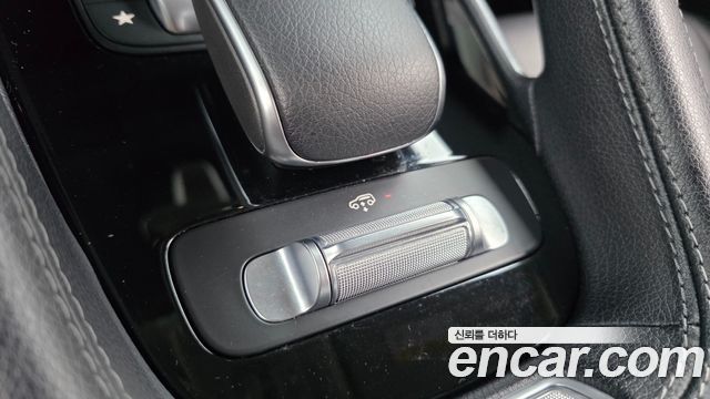 Mercedes-Benz GLE-Class 2020 — photo 33