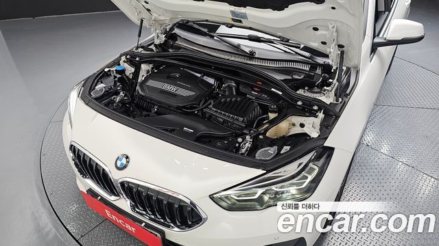 BMW 2-Series 2024 — photo 6