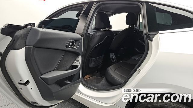 BMW 2-Series 2024 — photo 12