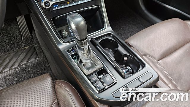 Hyundai Grandeur 2017 — photo 9