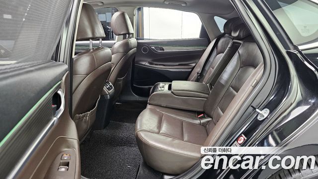 Hyundai Grandeur 2017 — photo 12