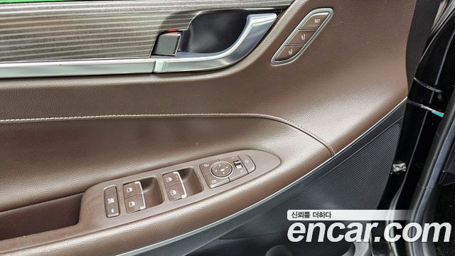 Hyundai Grandeur 2017 — photo 17