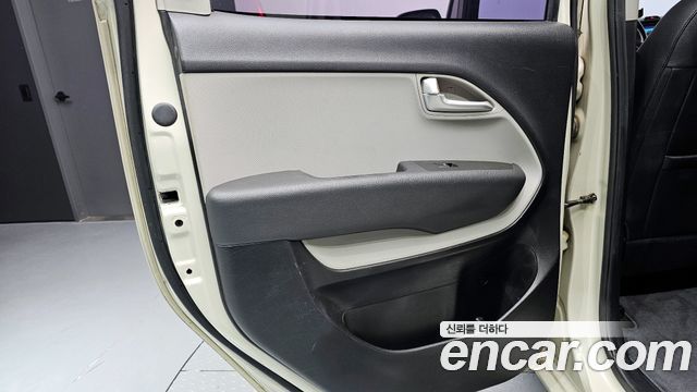 Kia RAY 2016 — photo 15