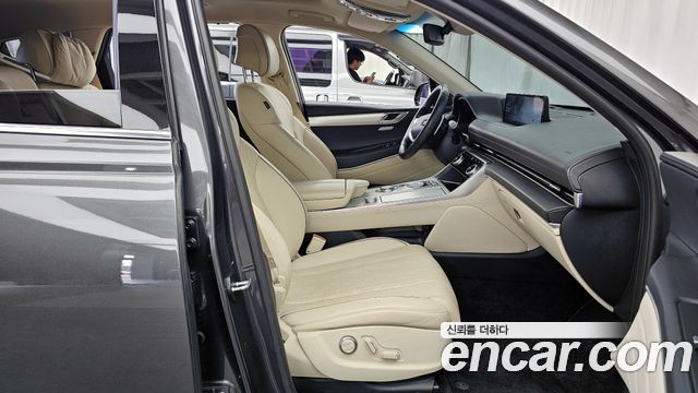 Genesis GV80 2022 — photo 11