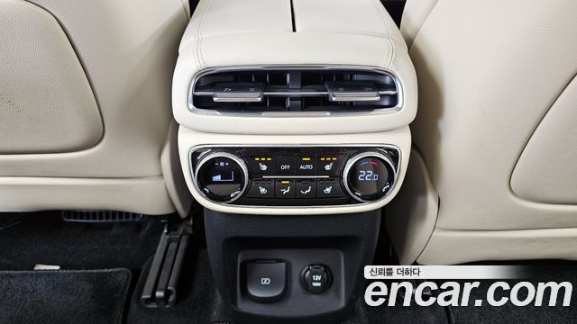 Genesis GV80 2022 — photo 19