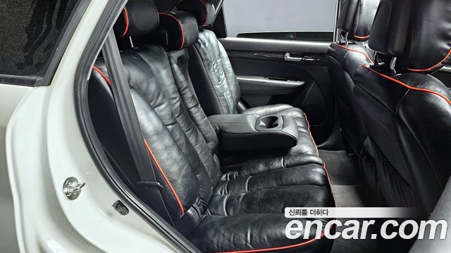 Kia Sorento 2012 — photo 17