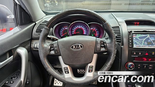 Kia Sorento 2012 — photo 19