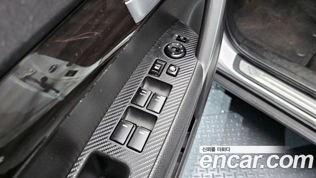 Kia Sorento 2012 — photo 23