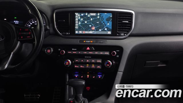 Kia Sportage 2019 — photo 12