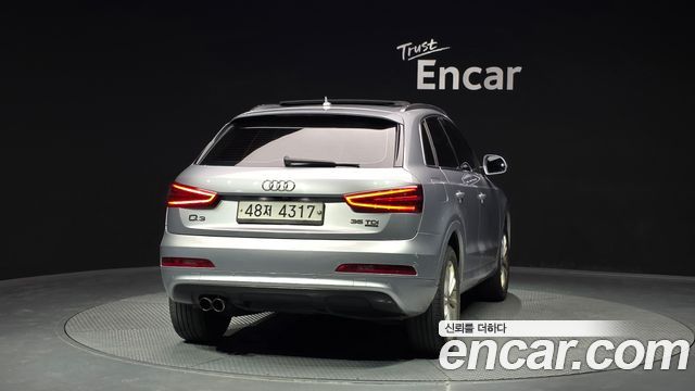 Audi Q3 2015 — photo 4
