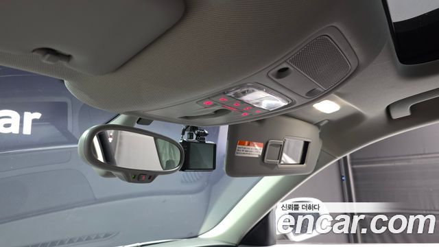Audi Q3 2015 — photo 19