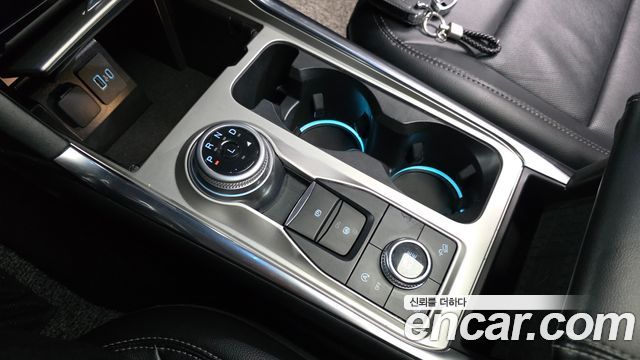 Ford Explorer 2021 — photo 12