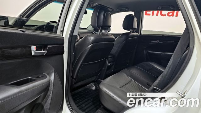 Kia Sorento 2013 — photo 12