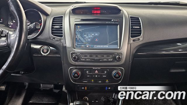 Kia Sorento 2013 — photo 14